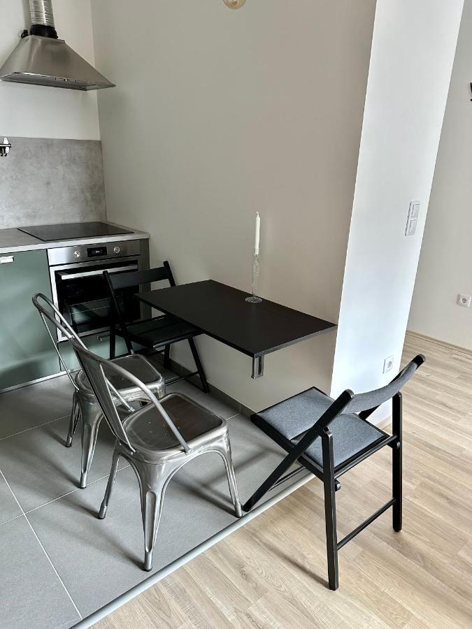 Cityscape Apartment ~ Ac/Indoor Parking/Balcony Βουδαπέστη Εξωτερικό φωτογραφία