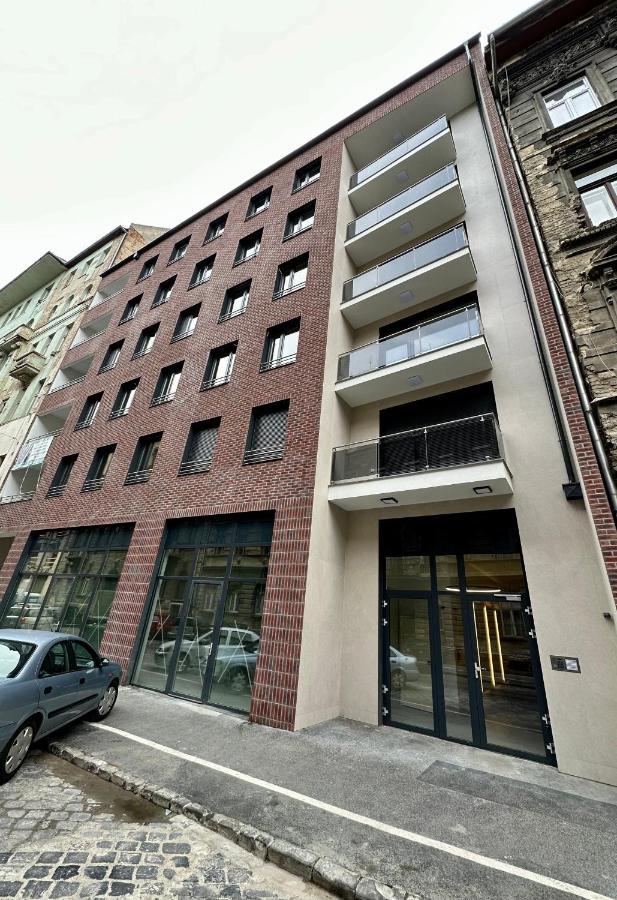 Cityscape Apartment ~ Ac/Indoor Parking/Balcony Βουδαπέστη Εξωτερικό φωτογραφία