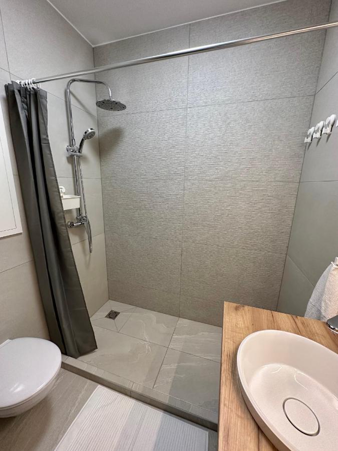 Cityscape Apartment ~ Ac/Indoor Parking/Balcony Βουδαπέστη Εξωτερικό φωτογραφία