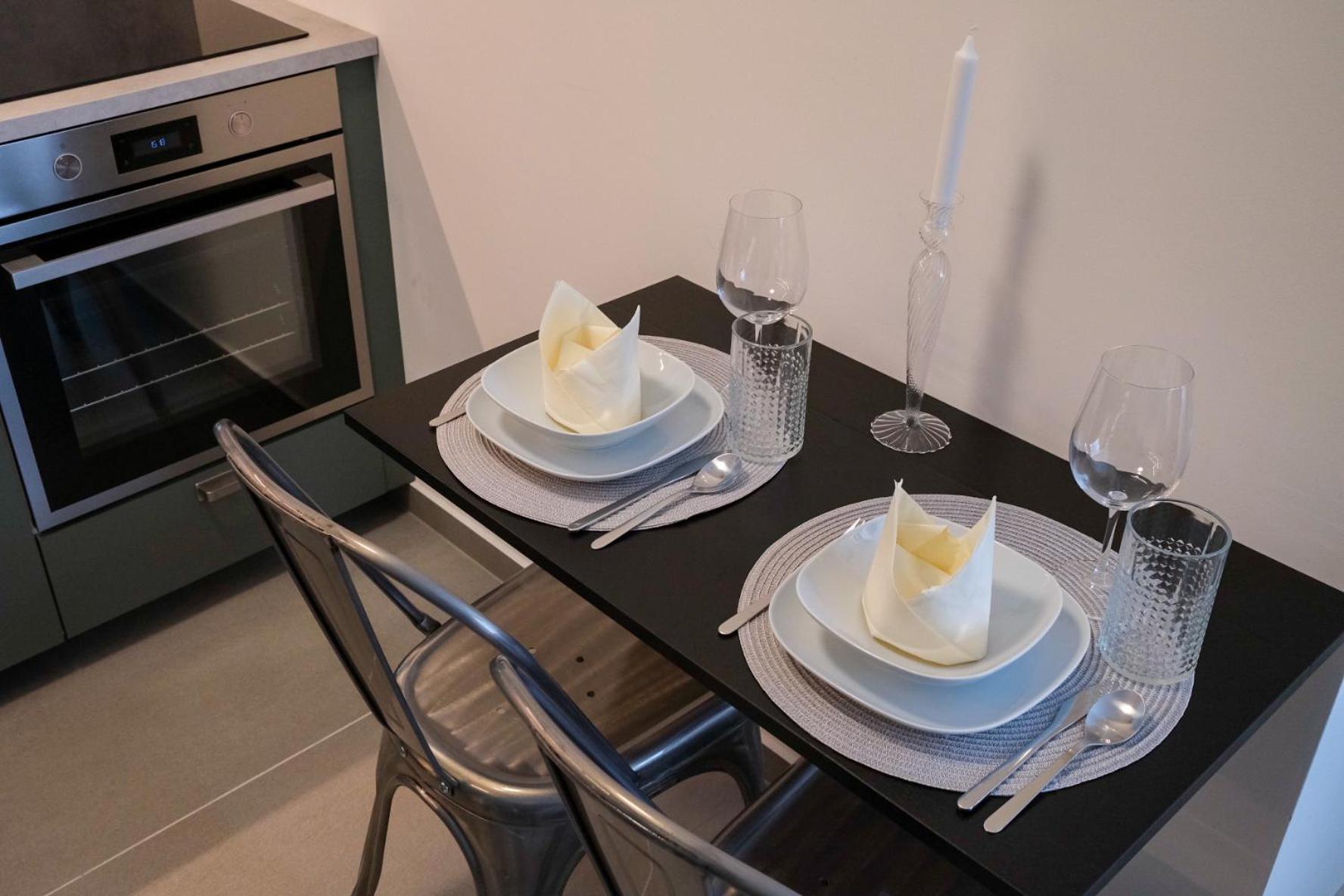 Cityscape Apartment ~ Ac/Indoor Parking/Balcony Βουδαπέστη Εξωτερικό φωτογραφία